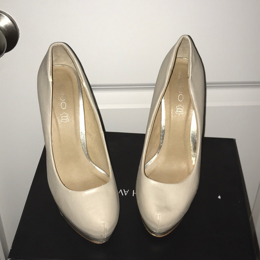 Tan Aldo pumps
